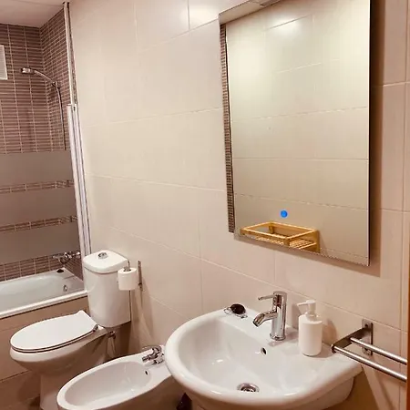 La Casa De Adolfo * 加的斯